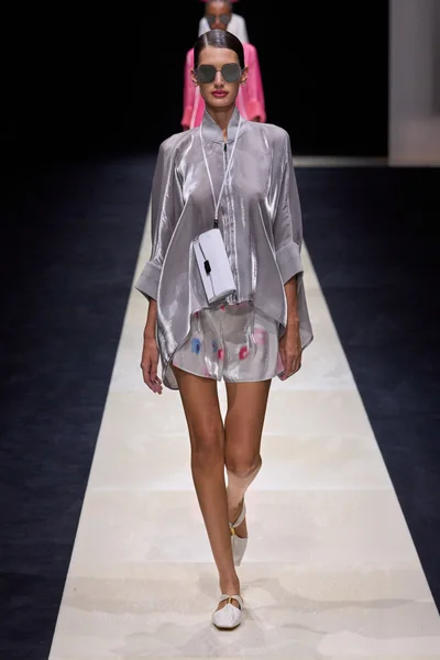 Look 74